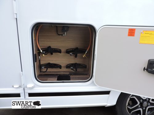 Weinsberg CaraCore 700 MEG, Automaat Camas individuales Techo elevable 4 plazas foto: 25