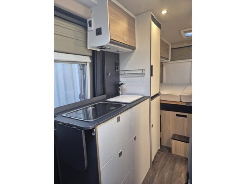 Sunlight CLIFF 600 EURO 6 ONLY 35,011 KM!! SOLAR PANEL LITHIUM AIR SUSPENSION TRANSVERSE BED SWIVEL SEATS photo: 15