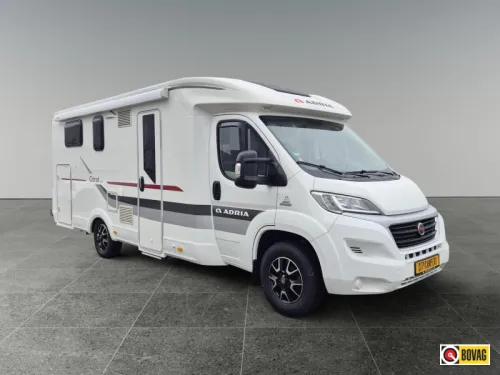 Adria Coral S Queensbett / Topzustand!