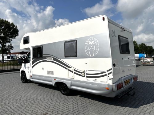 Elnagh M200 CPT Wheelchair Motorhome with lift photo: 3