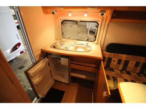 Beyerland Sprinter Lite 390 FB Awning,Bicycle rack photo: 10