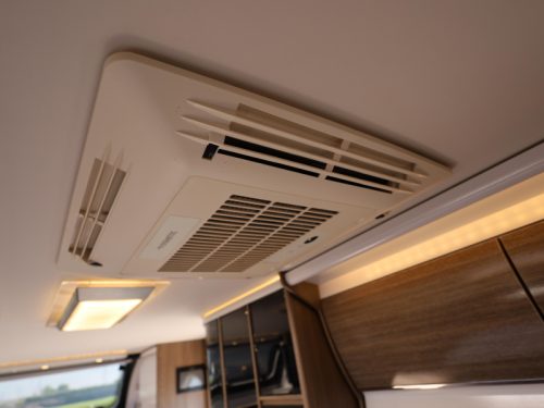 Kabe Imperial 740 TDL FK King Size o.a.dakairco levelsysteem  foto: 15