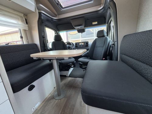 HYMER 2022 Face to Face Cama Queen 150cv manual T695 S foto: 5