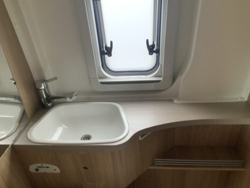 Knaus Boxstar Campervan AUTOMATIC Transverse bed, Engine air conditioning, Swivel seats, Bicycle carrier Busbiker, Year 2017 Camper centrum on the road Marum photo: 25