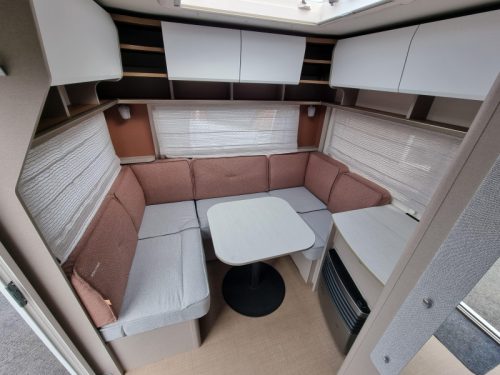 B&uuml;rstner Averso 485 TS  foto: 14