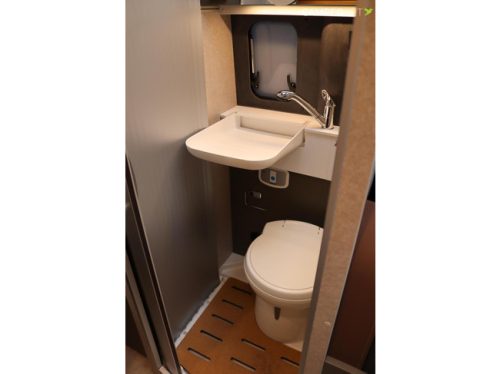 Hymer Grand Canyon 180hp Automatic | Lithium | 5G router | LED headlights | Diesel heating | Fiat multimedia system | Outdoor shower | A photo: 18