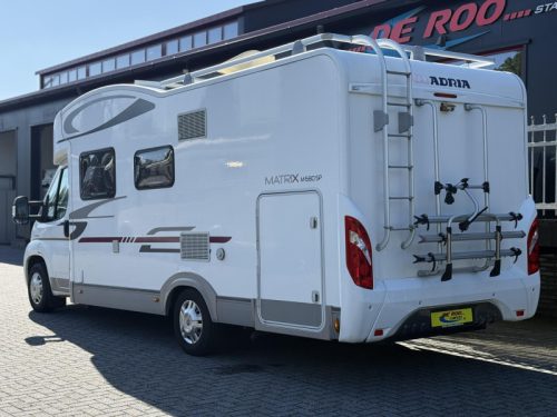 Adria Matrix 680 SP Spacious seating! photo: 6