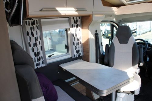 Junger Knaus VanSation 650 Peugeot 2.2 l/ 165 PS mit nur 7.873 km Einzelbetten (45  Foto: 24