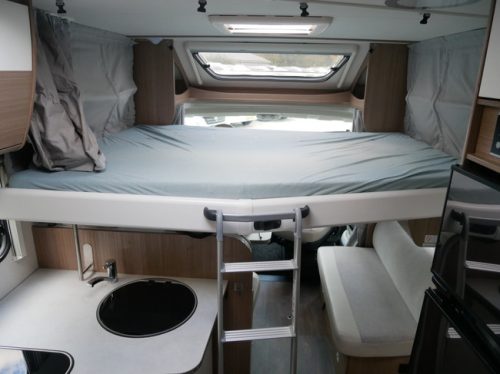 Carado T348, 6.80 Meter, French bed, Pop-top roof, Memo Bike rack photo: 17