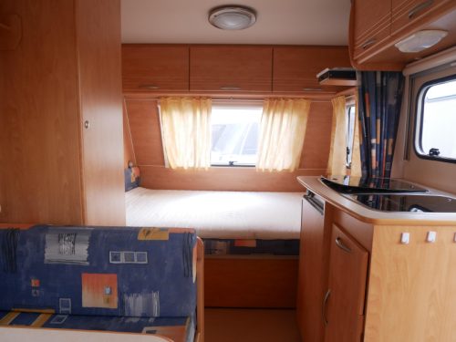 Caravelair Antares 390 Awning, bicycle rack photo: 3