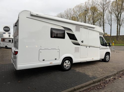 Hobby Optima Ontour T 70 E Lits Jumeaux Grande Salle de Bain Auvent photo: 5