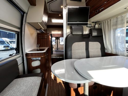 Adria Twin 640 SHX Transverse bed/unique layout photo: 7