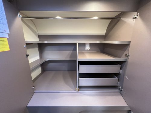 B&uuml;rstner Lyseo 684G HARMONY LINE HEFBED+9T AUTOMAAT FIAT 8 Foto: 13