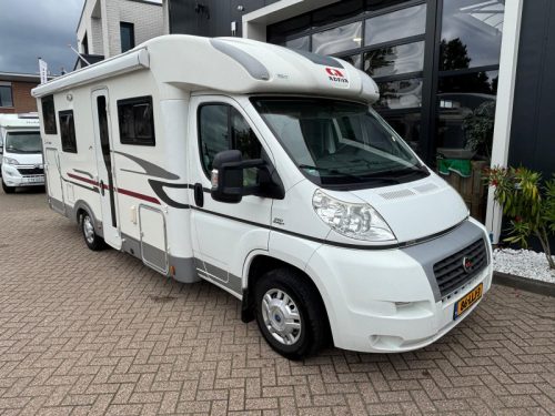 Adria Coral S 680 SP 2010 POPULAR + SPACIOUS photo: 22