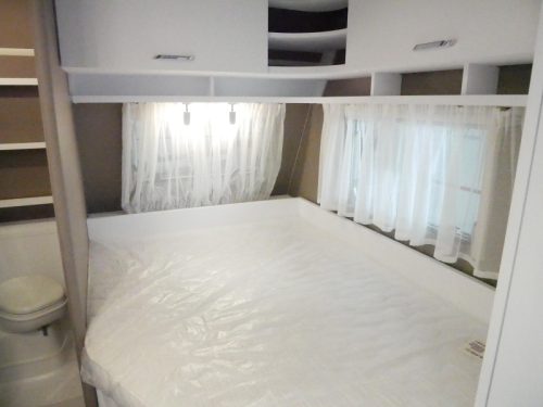 Dethleffs C'Go 495 FR FREE mover and awning photo: 10