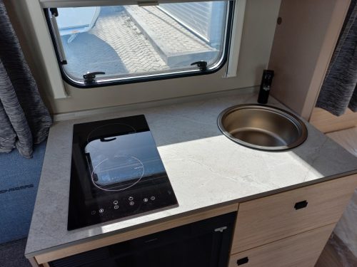 Weinsberg CaraLife 450 FU photo: 8