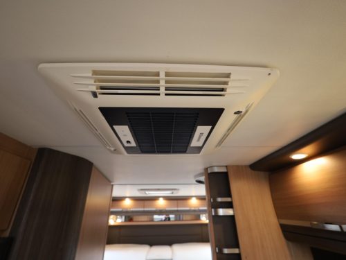Knaus Sky TI 700 MEG full air suspension photo: 14