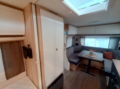 Hobby De Luxe 460 UFe Foto: 14