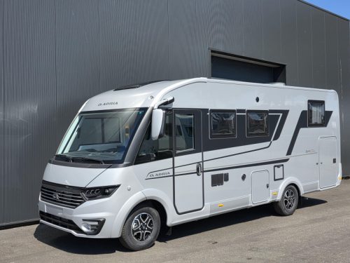 Adria Sonic Supreme 700 DL photo: 4