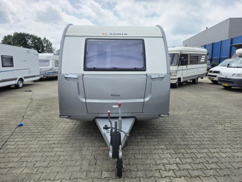 Adria Altea 492 UL Rondzit camas individuales '18 foto: 3