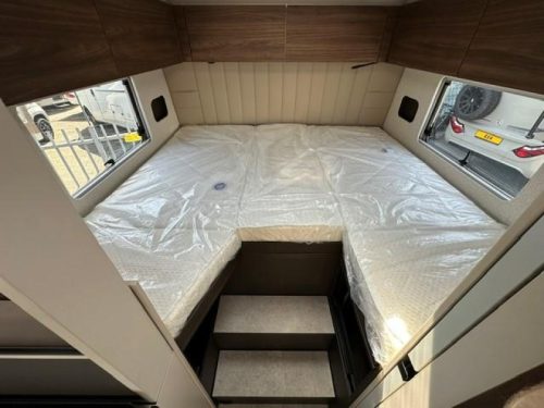 B&uuml;rstner Signature SFT 7.0 WOHNMOBIL DES JAHRES! Foto: 15