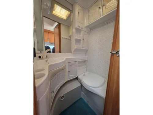 Hobby De luxe Easy 440 SF  photo: 10