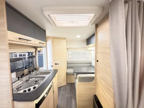 Sterckeman Easy Comfort 390 CP +mover+screen door+1200kg photo: 14