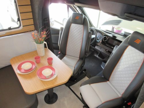 Hymer ML-T 580 4X4 Cross Trail + XXL bed photo: 6