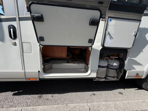 Carthago Chic C-Line I 4.8 LEVEL/AIRCO 2X/SOLAR photo: 8