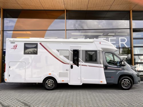 Rapido 696 F 60 Edition Automaat Face to face Foto: 6