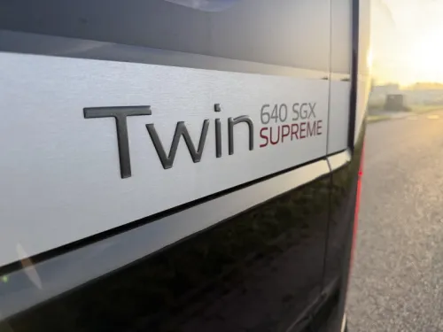 Adria Twin Supreme 640 SGX Lithium, inversor, Solar foto: 20