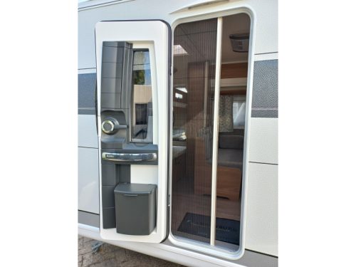 Hobby De Luxe 540 KMFE voortent-mover-airco-etc  foto: 3