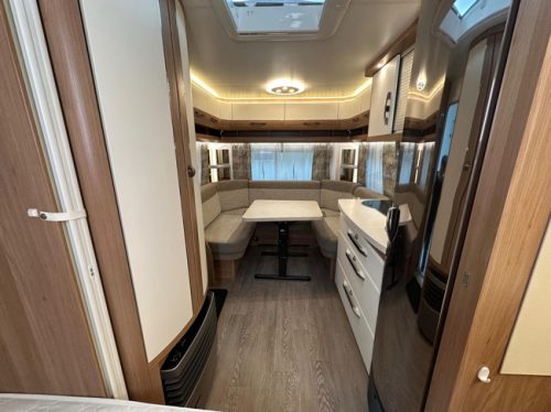Hobby De Luxe 460 UFE photo : 21