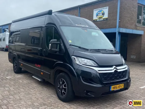Sunlight Cliff 640 Stoere Kastenwagen Einzelbetten Foto: 0