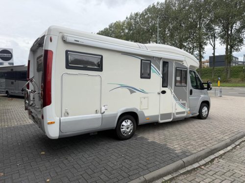 Chausson Chausson Allegro 94 Transverse bed Solar panel Awning Bike rack photo: 5