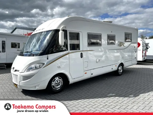 Laika Kreos 7010 French bed/pop-top roof/automatic photo: 0