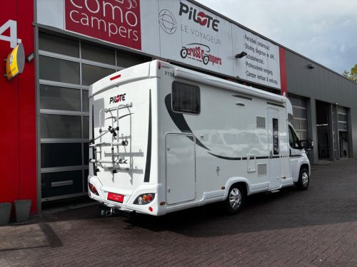 Pilote P 706 GJ Motorhome, 4 berths photo: 2