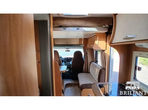Chausson FLASH 16 ... 2011 transverse bed/lift bed photo: 11