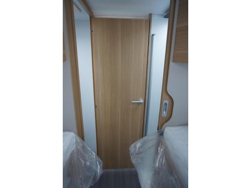 Adria Coral Plus 670 DL Foto: 10