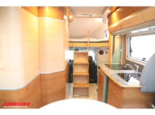 Karmann-Mobil Colorado 600 2.4 TDI Aut. Solar Markise Rundsitzgruppe Tempomat Navi Klimaanlage Kamera AHK Foto: 4