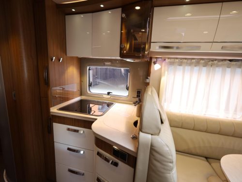 Hymer Starline 690 island bed from 1st owner photo: 5