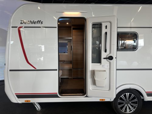 Dethleffs Nomad 460 EL underfloor heating / ATC photo: 5