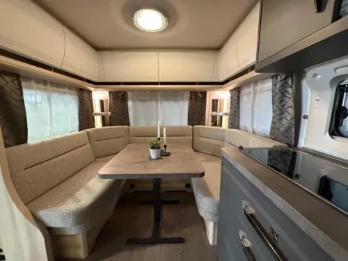 Hobby De Luxe 540 UL single beds / mover photo: 9