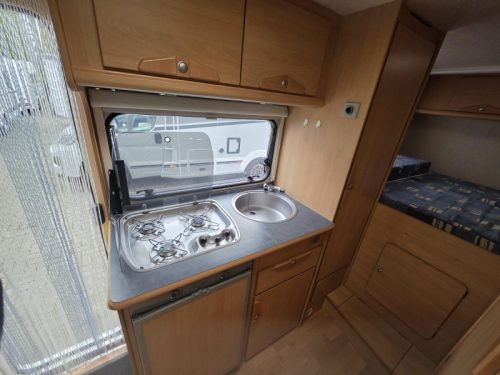 Adria Coral Compact 574 SP Fixed bed, 6M, Garage  photo: 6