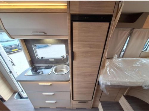Knaus Van TI Plus 650 MEG AUTOMAAT+AIRCO+SCHOTEL foto: 11