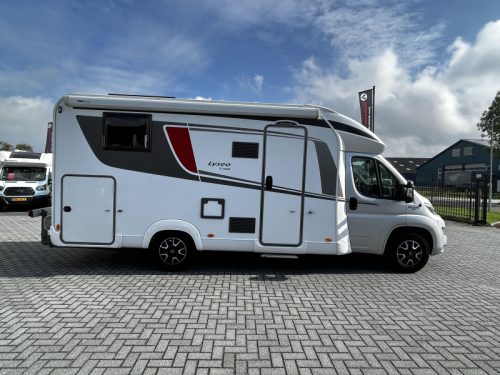 B&uuml;rstner Lyseo 700 T Queensbett/2017/Euro6/6.9M Foto: 4