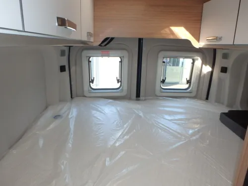 Weinsberg CaraBus 600 MQ JETZT F&Uuml;R 89.950,00 &euro; Foto: 2