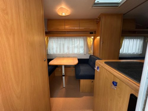 Chateau Cantara 403 C Comfort Traveller photo: 3