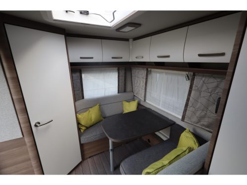 Knaus Sport Silver Selection 400 QD photo: 5