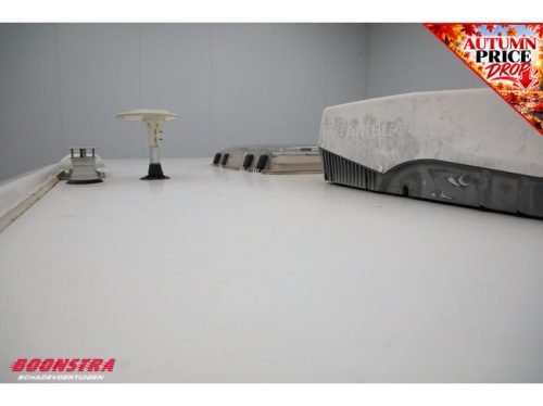 Hobby 540 UFE Premium roof air conditioning, U-shaped dinette, shower, French bed photo: 10